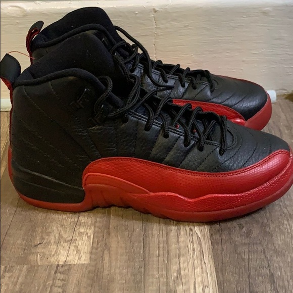 Flu game 12 Jordan Retro - Picture 2 of 4